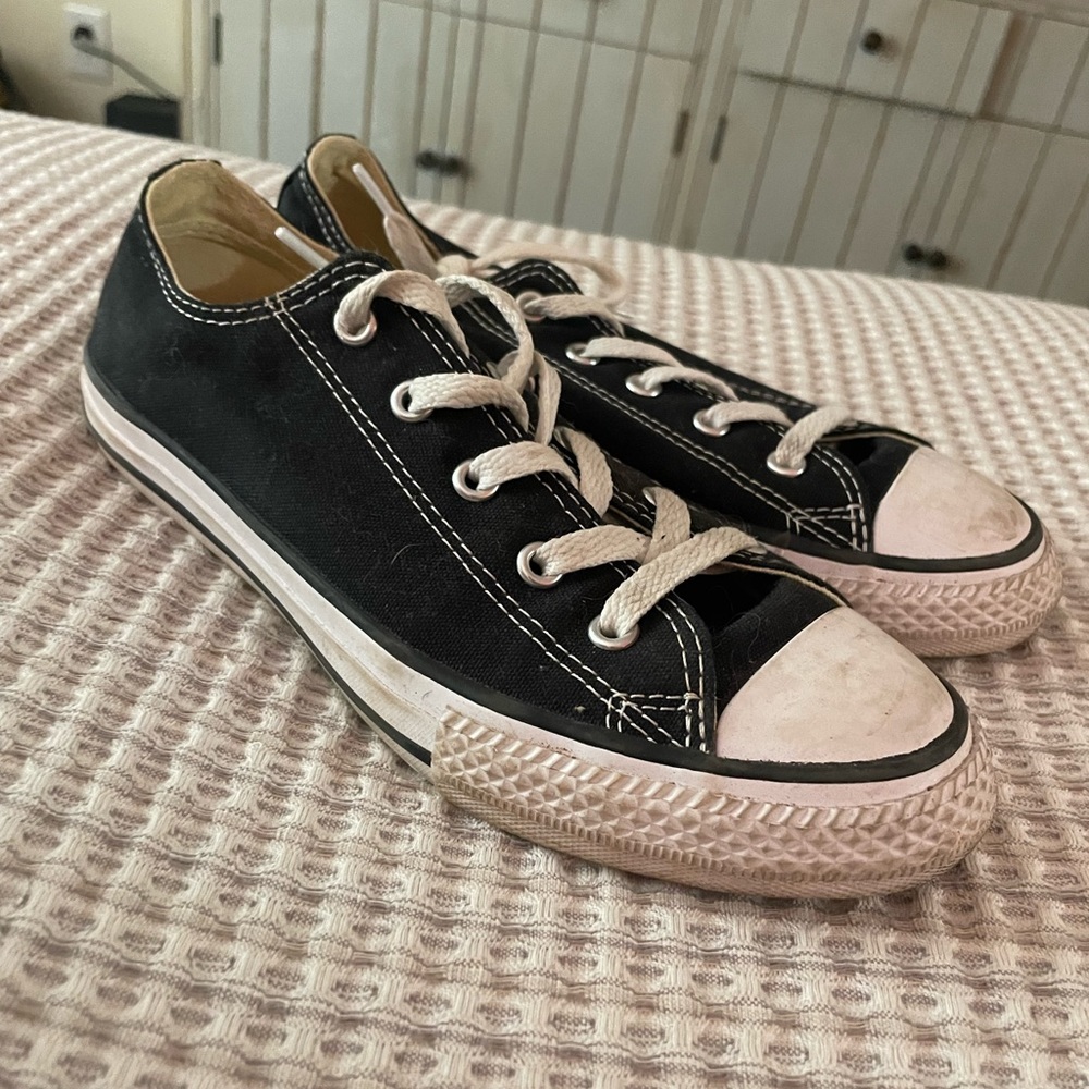 Kids converse